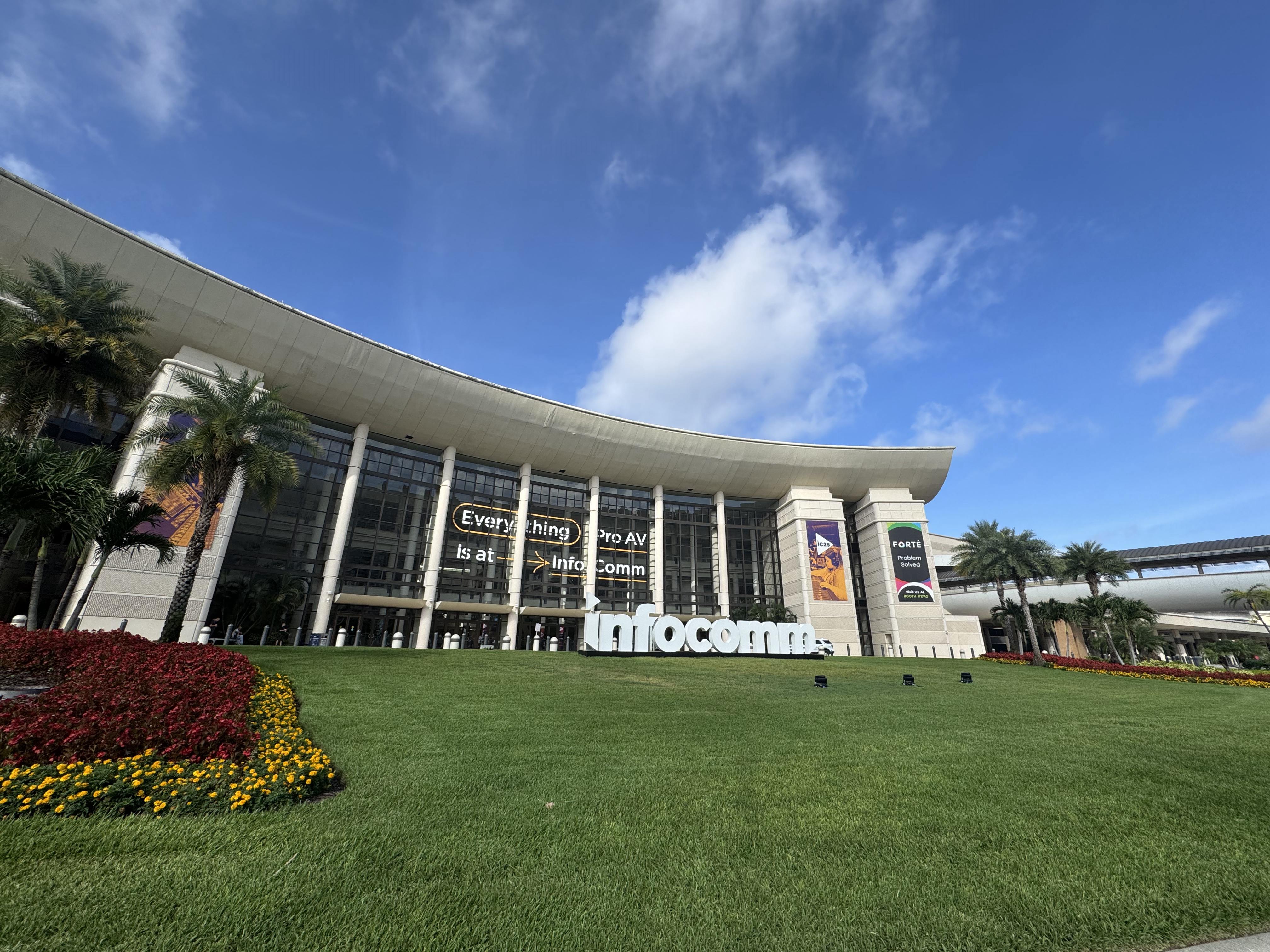 Live from InfoComm USA | Relacart WDC-943 Debuts in Orlando, Delivering Disruption-Free Meetings