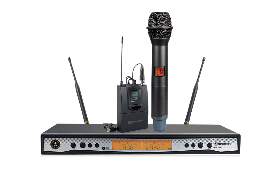 Dual-channel diversity wireless microphone system