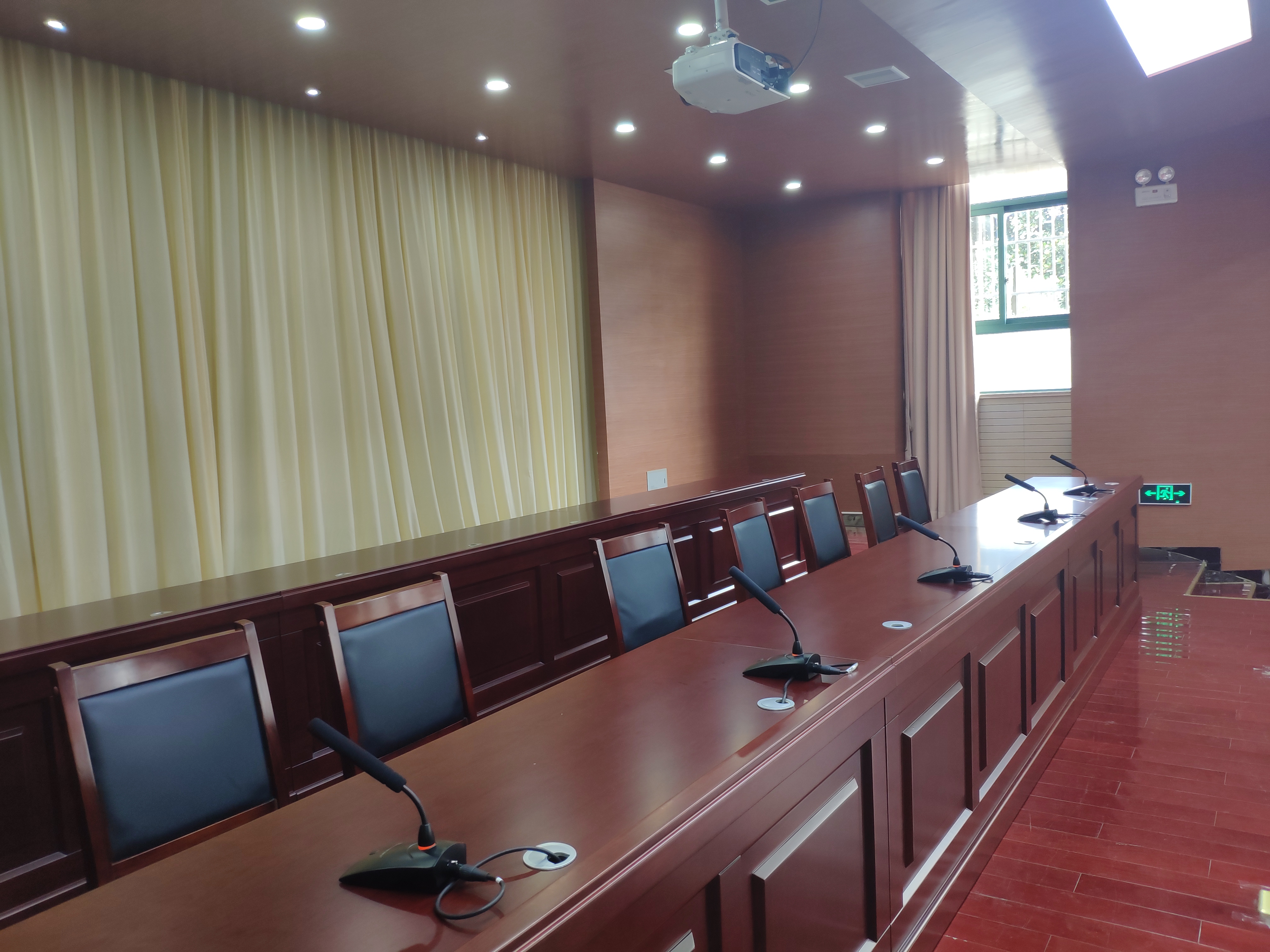 Relacart professional conference audio system