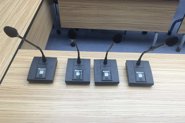 Digital-relacart WAM-400 Wireless Automatic Mixer Systemlaunched in Hefei China Railway Science an