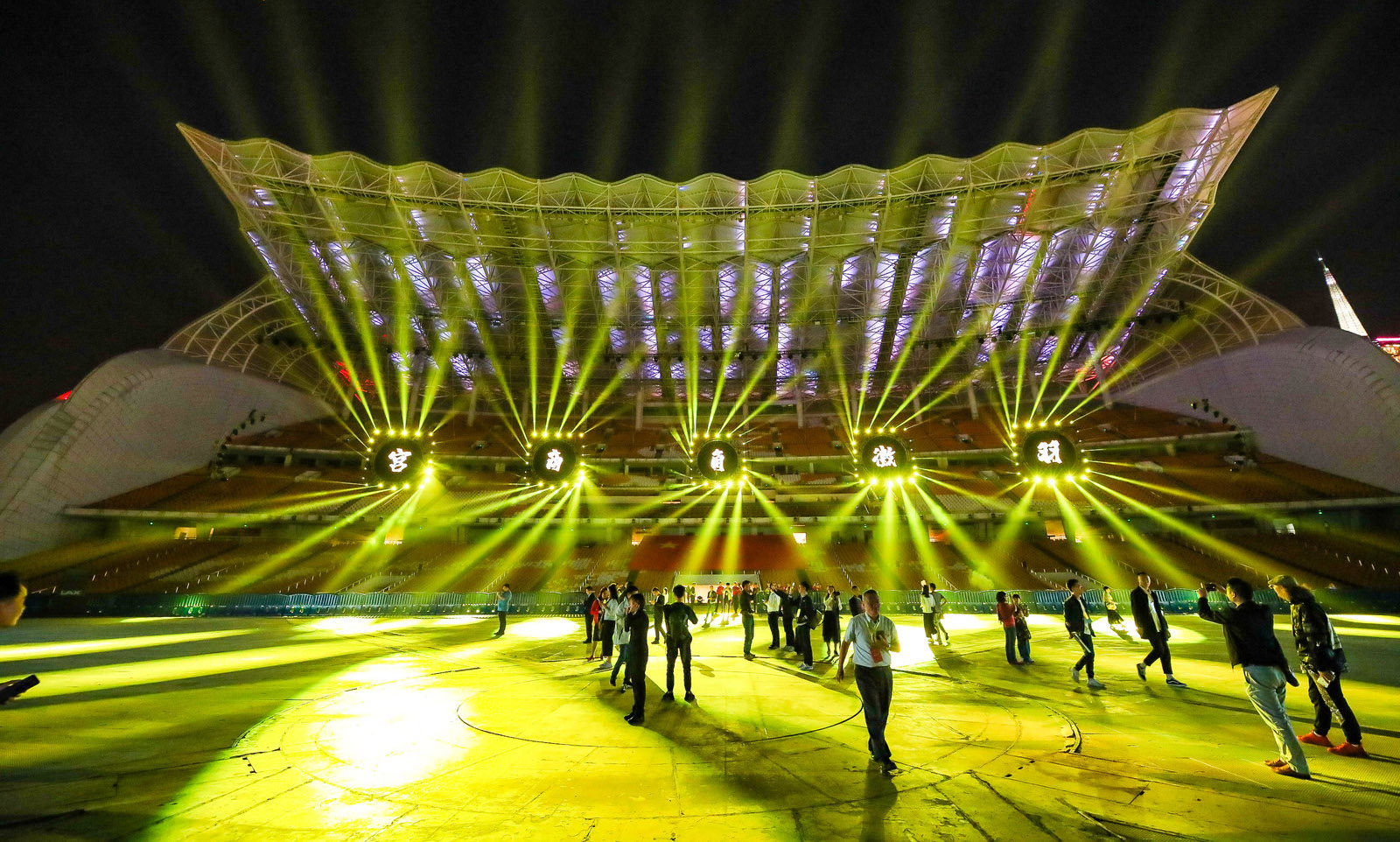 The gth Guangzhou International Light Festival was held
